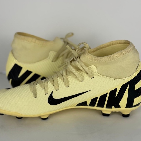 Nike Mercurial Soccer Cleats Men\'s Size 7.5 - Yellow/Black main image 4